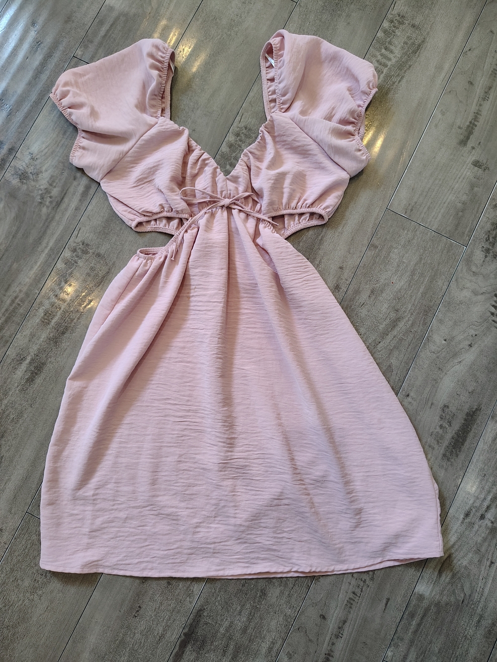 Love Tree Blush Pink Midi Dress with Puff Sleeves